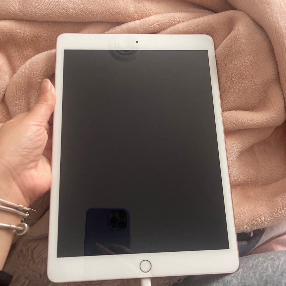 Apple Tablet 7G 32 Gb